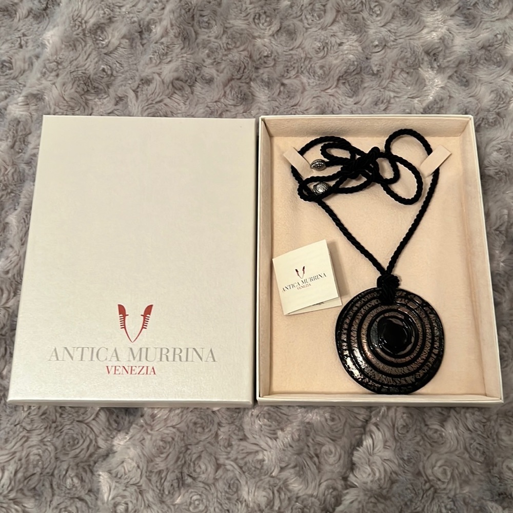 Vintage Antica Murrina Venezia Black Round Pendant Necklace BNIB